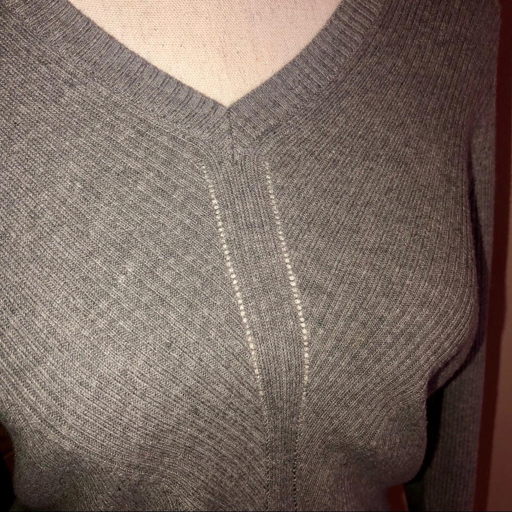 Dkny Jeans Basic Gray Sweater - image 4